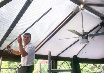 Roof blinds sag